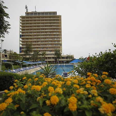 Rabiya Marine Hotel Beiroet Buitenkant foto