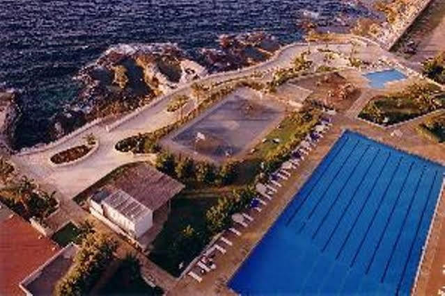 Rabiya Marine Hotel Beiroet Buitenkant foto